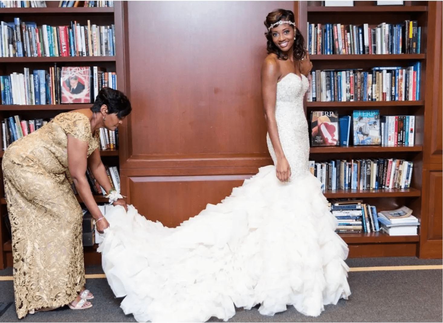 Bride with mom in bridal suite