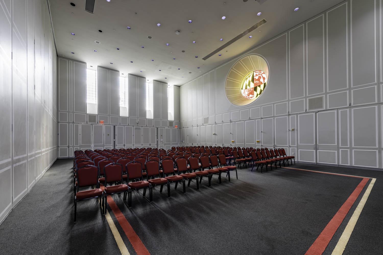 Heise Set Theater Style